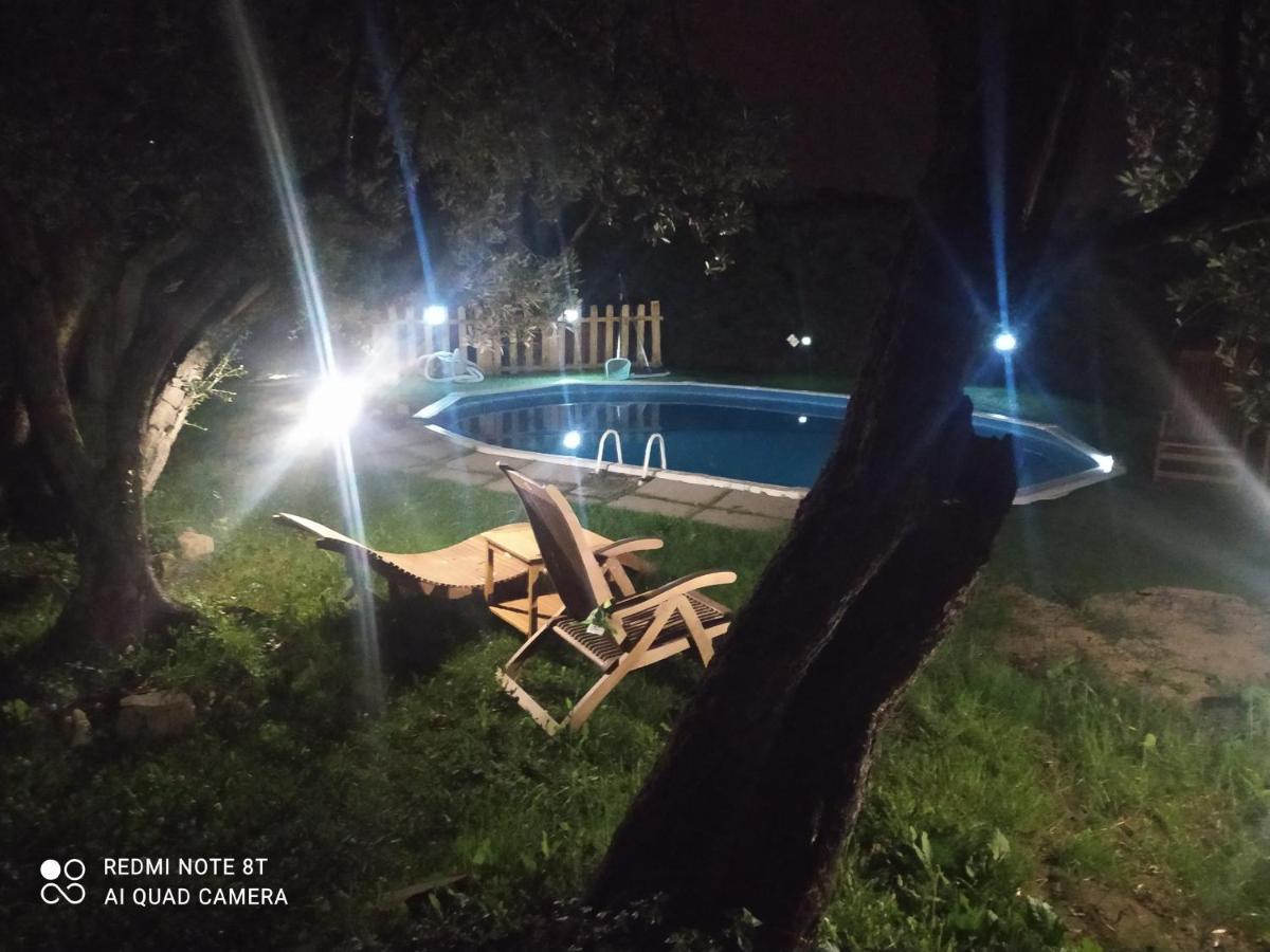 شقة Il Borgo Dei Pini فينشي المظهر الخارجي الصورة