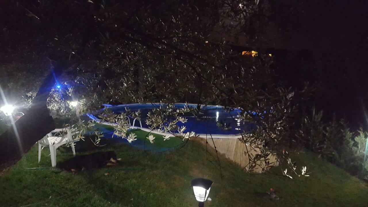 شقة Il Borgo Dei Pini فينشي المظهر الخارجي الصورة